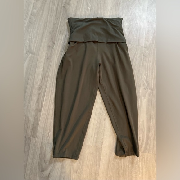 Lululemon Align Ribbed Waist Cropped Jogger – Carob Brown Sz 6 NWOT Rare Color - Picture 6 of 9
